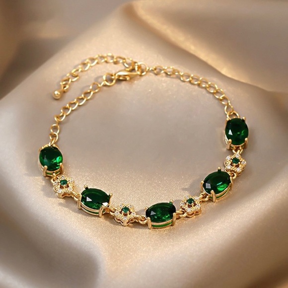 18K Gold Plated Green Crystal Emerald Charm Bracelet for Women - Picture 2 of 5